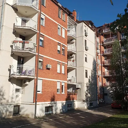 Mrcvetko Free Parking *