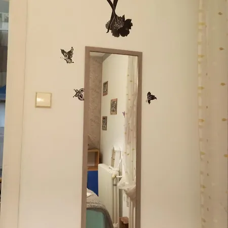 Mrcvetko Free Parking * Bezanija